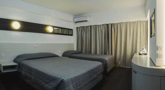 Sveltos Hotel