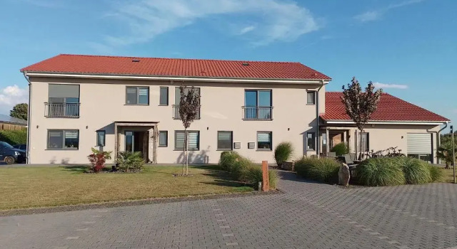 Апартаменты с 2 комнатами Wohnung 2 im Kirschblütenhof