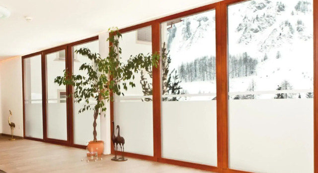 Hotel Garni Waldpark, Book Hotel Hoteller i Engadin med pool, Swimmingpool