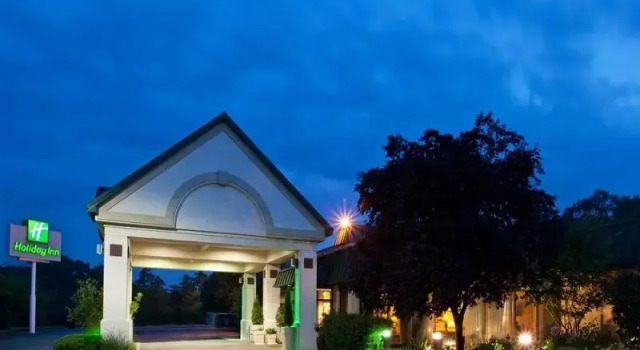 Superior Zimmer Ramada by Wyndham Beaver Falls