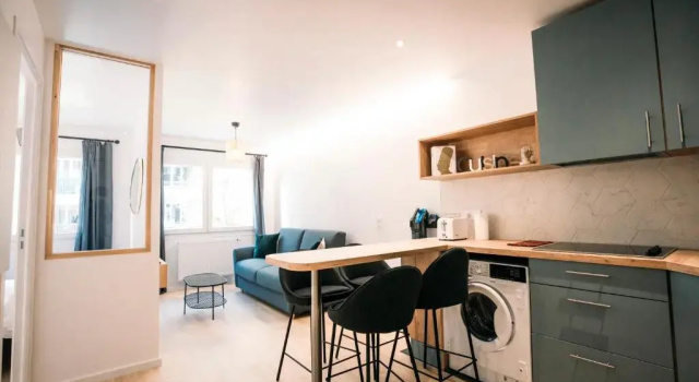 Le MAJESTIC **** : Luxury T2 plein centre / v-rent