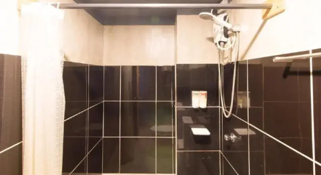 Двухместный номер Deluxe RedDoorz Plus @ Taft North Mandurriao