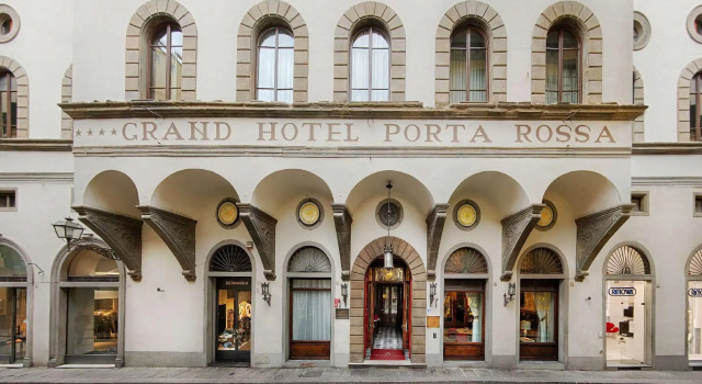 Porta Rossa Hotel Firenze, Colbert Collection, Забронировать Отель Отели Флоренции 5 звезд, рядом с Рынок Святого Лоренцо, 5*