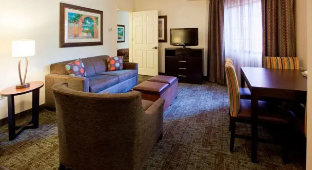 Люкс Sonesta ES Suites Atlanta Alpharetta Avalon
