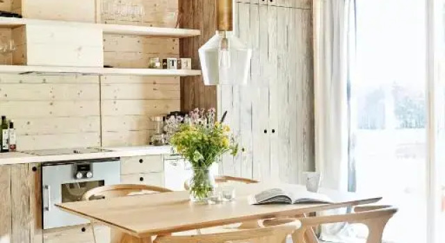 Lindeborgs Eco Retreat, Varaa Hotelli Vrena Södermanlanti