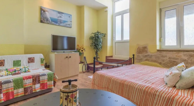 Awesome Home in Pula With Wifi and 0 Bedrooms, Забронировать Отель Пула Pula Riviera, рядом с Пляж Стоя