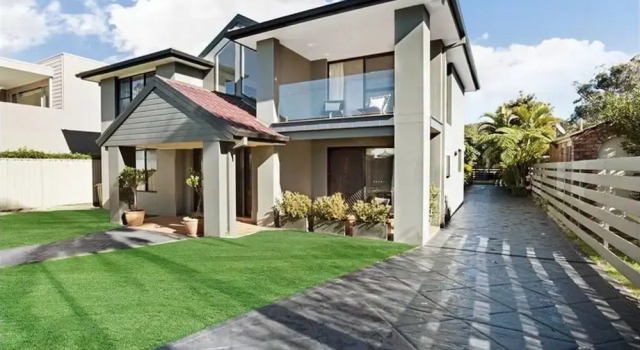 Luxury Family Holiday House 212