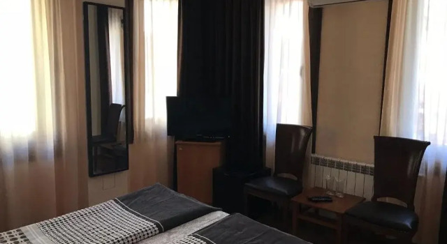 Chavkova house, Забронировать Отель Мельник 