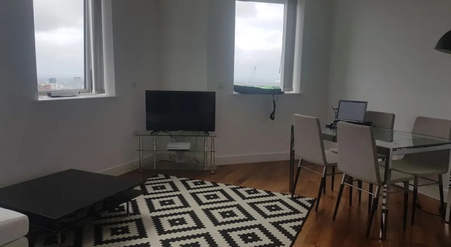 Коттедж Metropolitan House 2106