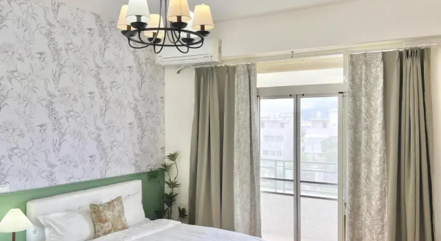 Deluxe Doppel Zimmer mit Balkon 永安101 Wing on x 附陽台