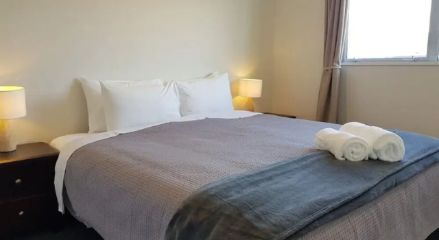 Super House 2 Bedroom
