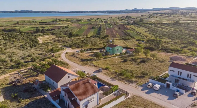 Villa M&M, Varaa Villa Benkovac Zadar County