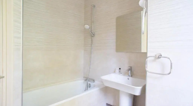 Двухместный номер Standard Hôtel De France