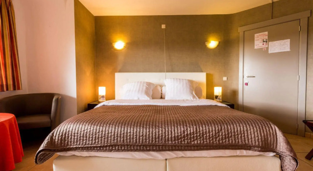 Arconaty Hotel, Buchen Sie Hotel Linter Hageland