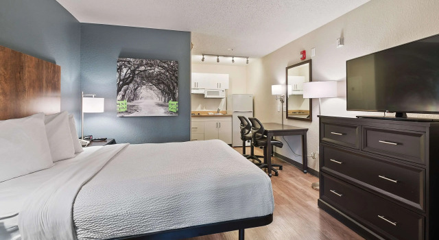Люкс Extended Stay America Suites - Miami - Airport - Blue Lagoon