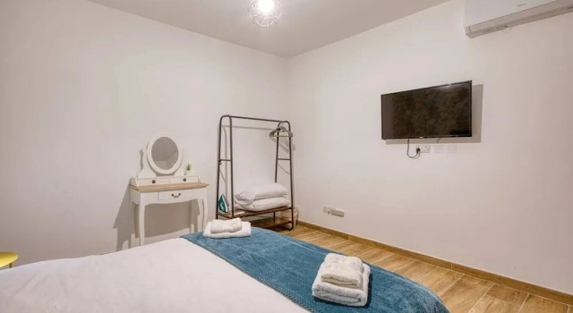 Cozy Gozo Home Private Hot Tub BBQ