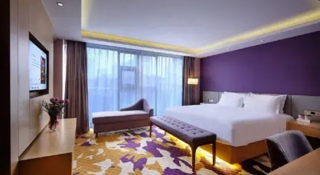 Люкс Deluxe Lavande Hotel Chengdu Chunxi Road