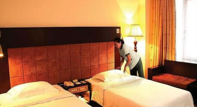 Guangzhou Xincheng Hotel, Забронировать Отель Отели Гуандун с парковкой, Парковка