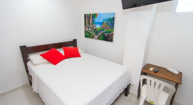 Hostal Parque Real