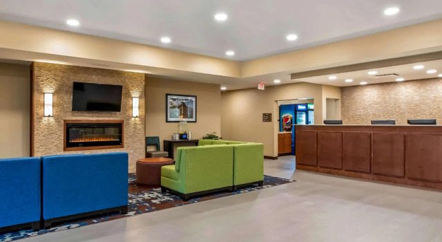 Номер Standard Comfort Inn & Suites Ames near ISU Campus
