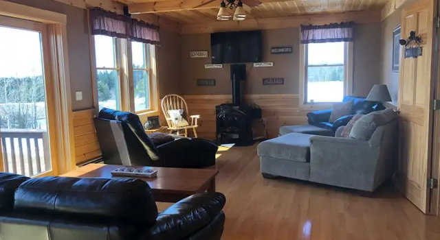 Dilly Lodge