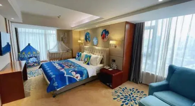 Люкс Deluxe Madison Hotel Zhengzhou Erqi Square
