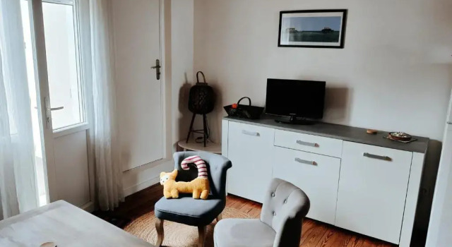 House with GARDEN at 10min from the BEACH, Забронировать Отель Отели Бассен-д'Аркашон с парковкой, Парковка