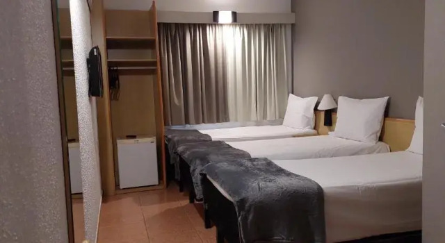 Трёхместный номер Standard с видом на город ibis Santos Gonzaga Praia