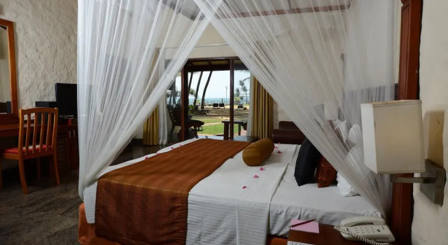 Люкс Deluxe с видом на сад Курортный отель Siddhalepa Ayurveda Resort - All Meals, Ayurveda Treatment, Yoga