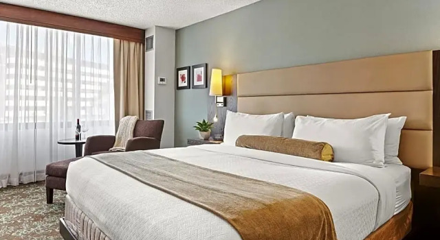 Люкс The Armon Stamford Hotel & Conference Center