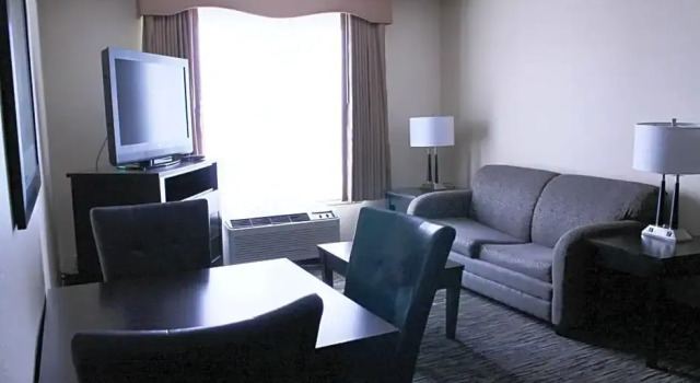 Двухместный люкс c 1 комнатой DoubleTree by Hilton Springdale