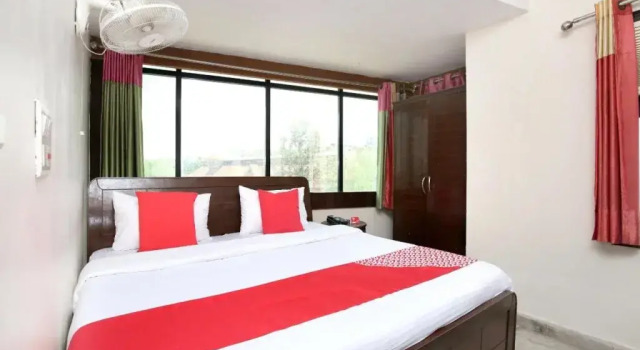 Hotel JD Inn By OYO Rooms, Book Hotel Mohali Punjab
