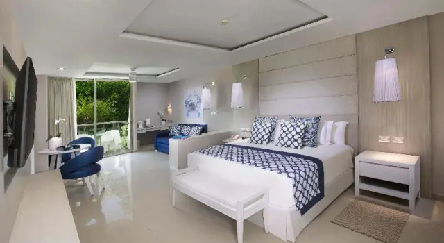 Четырёхместный полулюкс Deluxe Grand Sirenis Riviera Maya Resort & Spa - All Inclusive