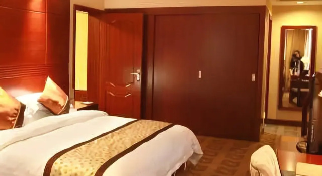 Qingzhu Hotel, Book Hotel Hoteller i Nanping med pool, Swimmingpool