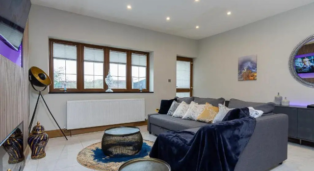 Boutique Green Acre Views, Забронировать Бутик-отель Отели Бакингемшир с парковкой, Парковка