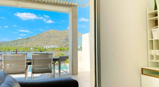Chalet PAM - 1 line s'Albufera lake - near by beach, Rezerwuj Chalet Hotele w Majorka z parkingiem, Parking