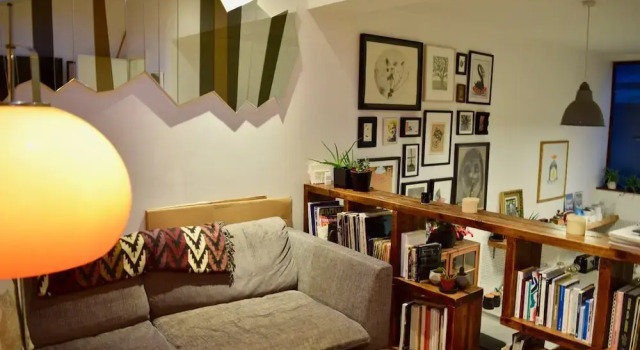 Vibrant 2 Bedroom Home