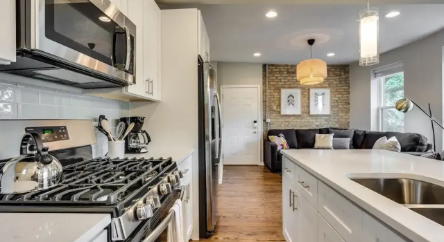 Vibrant & Stylish 4 Bed Condo near Humboldt Park by AllSet Turnover