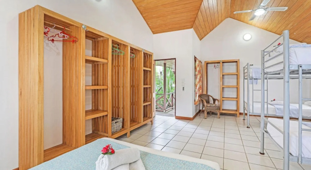 Семейный номер Standard Beachfront Resort