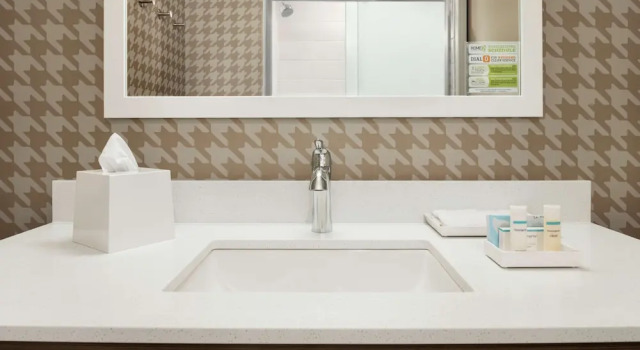 Люкс c 1 комнатой Home2 Suites By Hilton Bismarck
