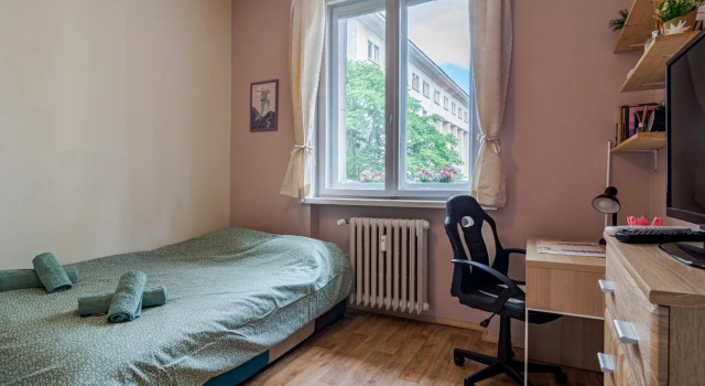 The Top Spot - Cute Studio in the Center, Забронировать Отель Отели Софии с парковкой, рядом с Президентство, Парковка