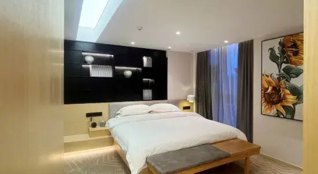 Семейный люкс Weifang Tuyue S Manting Hotel (Weifang University Good Store)