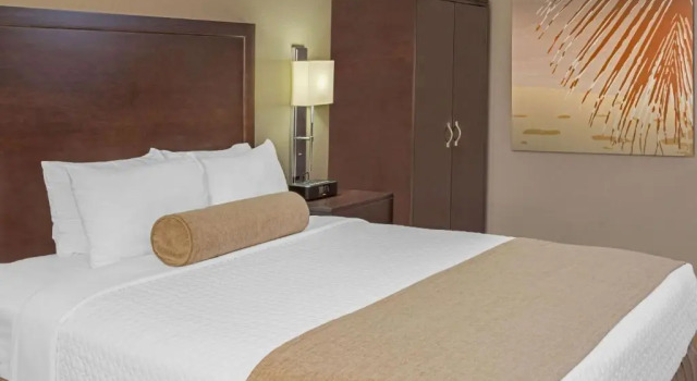 Sonesta Miami Airport