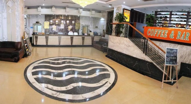 Wuzhou New Century Hotel, Book Hotel Hotels in Wuzhou with Parking, Parking