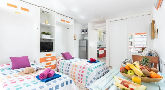 421 Nice Olympia Central Studio, Book Apartment Hotels in Tenerife with Parking, Parking