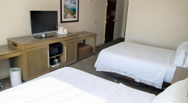 Четырёхместный номер Standard Hampton Inn Lewisburg