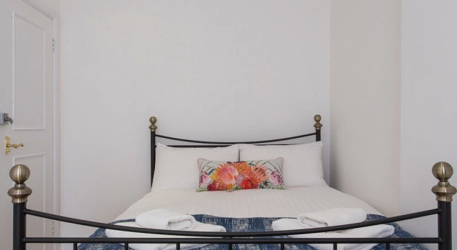 Chelsea Garden Flat, Забронировать Отель Отели Англии 3 звезды, 3*