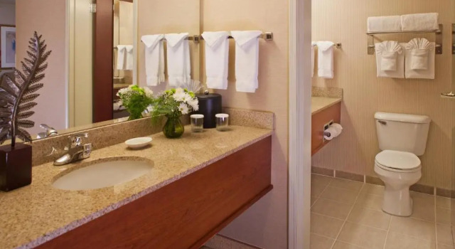 Run of House Silver Cloud Hotel - Seattle Lake Union
