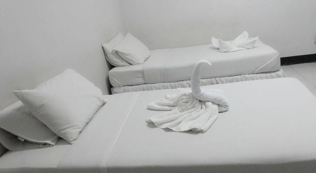 Hi Guest House Chiang Mai, Забронировать Гостевой дом Гостевые дома Чиангмай, рядом с Iron Bridge, Гостевой дом
