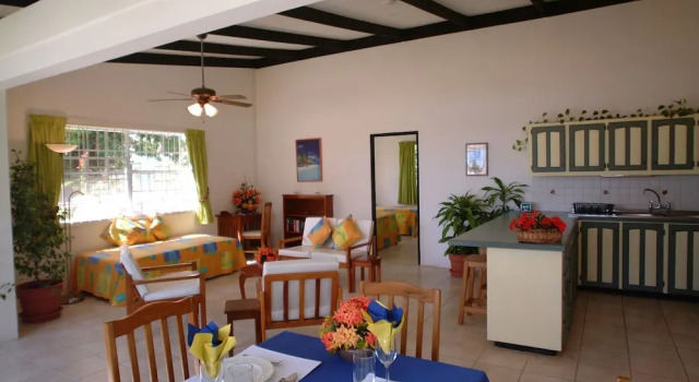 Коттедж c 1 комнатой рядом с пляжем Lance Aux Epines Cottages
